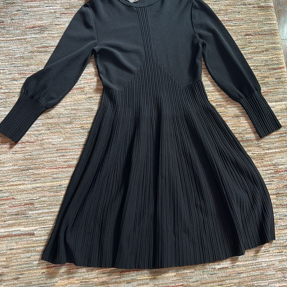 Black Alberta Ferretti Sweater Dress - Picture 4 of 7